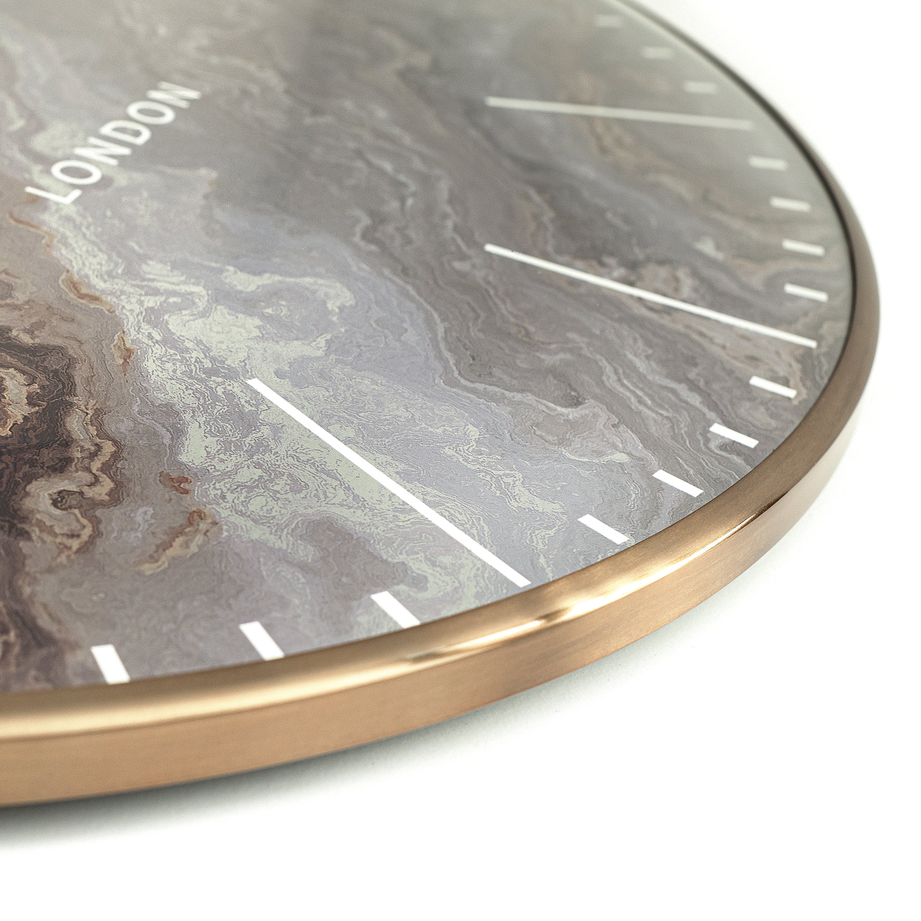 Oyster Wall Clock Bronze - Bronze