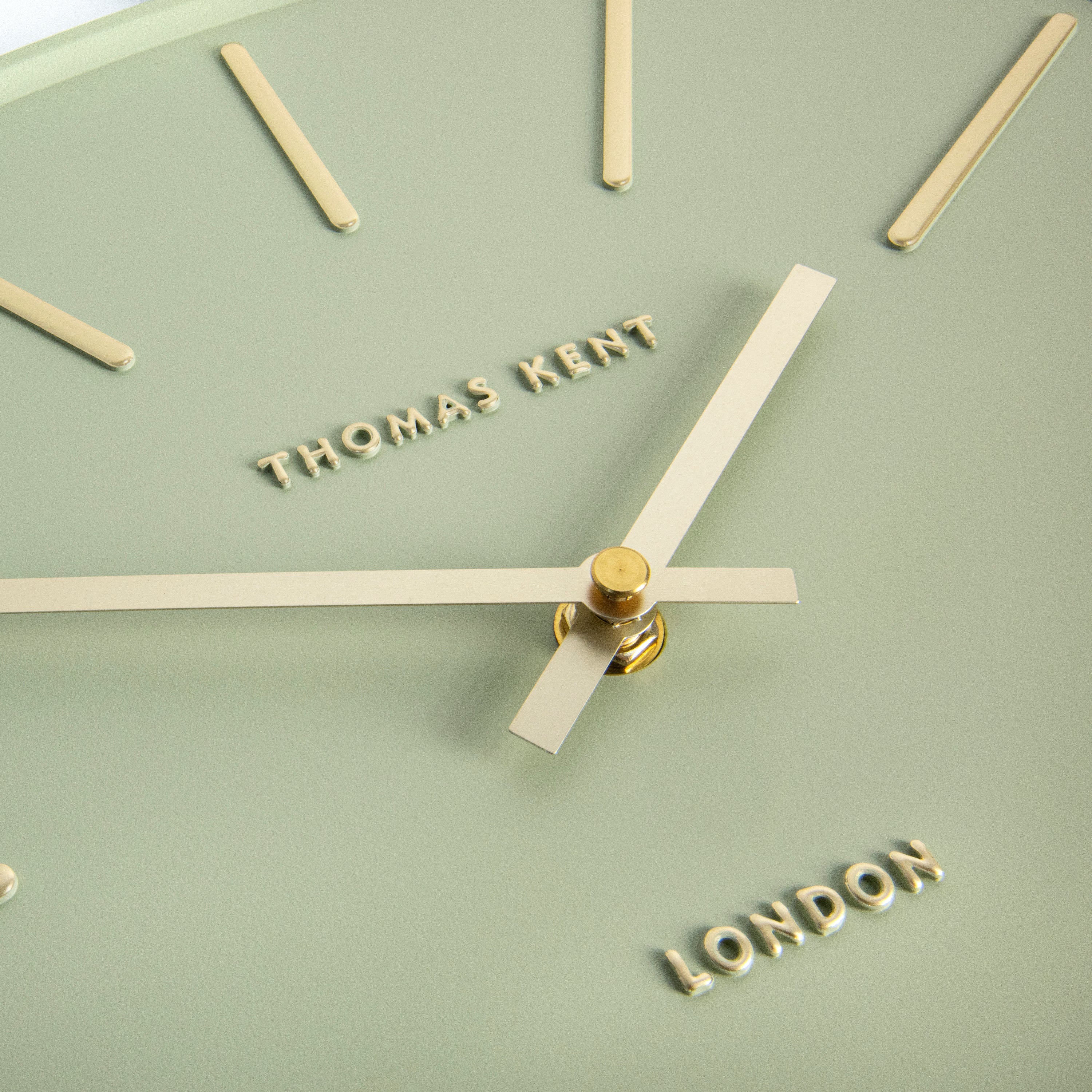 Bistro Wall Clock in Pistachio