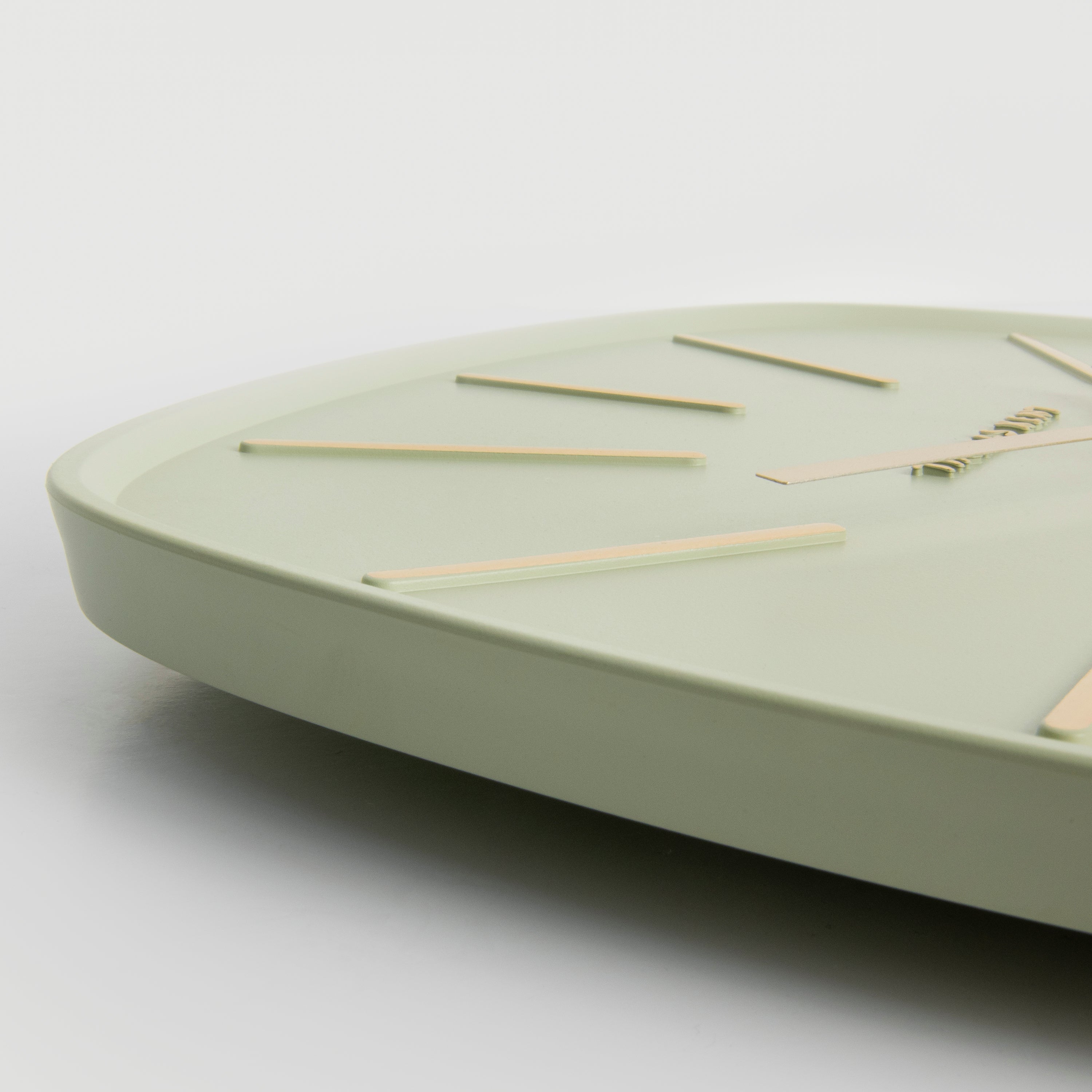 Bistro Wall Clock in Pistachio